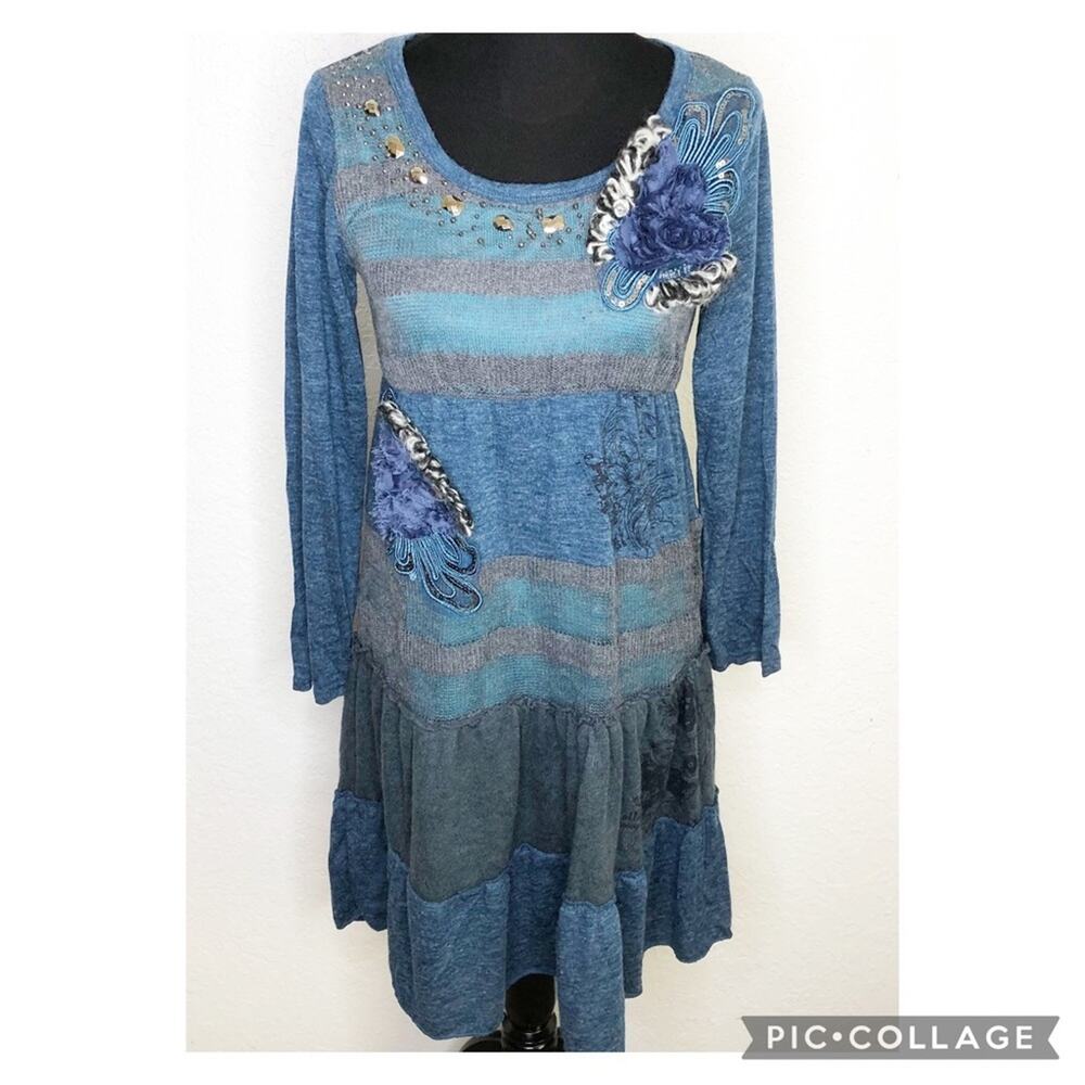 Pretty‎ Angel teal blue gray floral applique beaded knit dress size Small